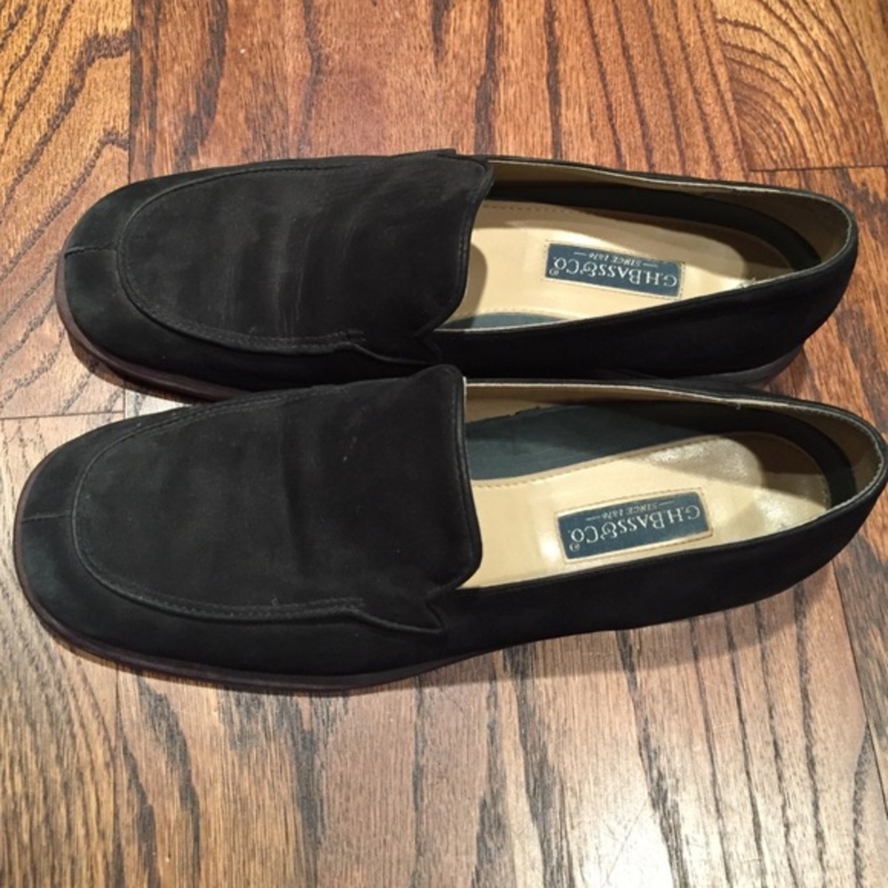 GH Bass & Co Suede Black Loafers